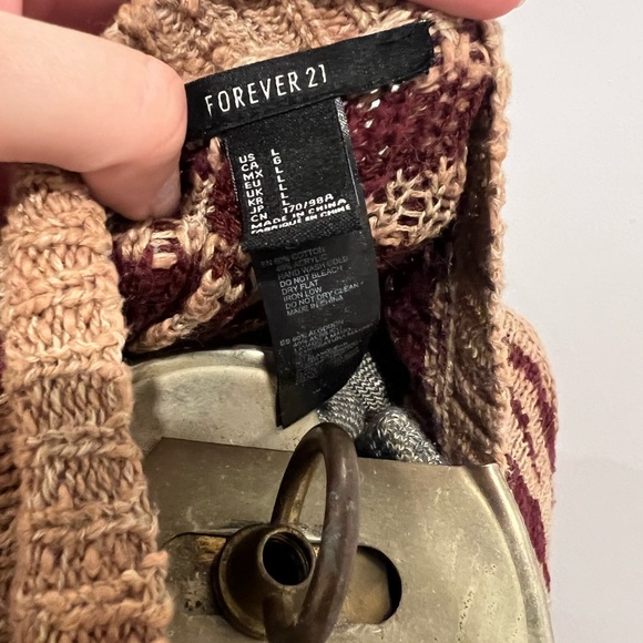 FOREVER 31 Shabby chic wool vest - Picture 5 of 6